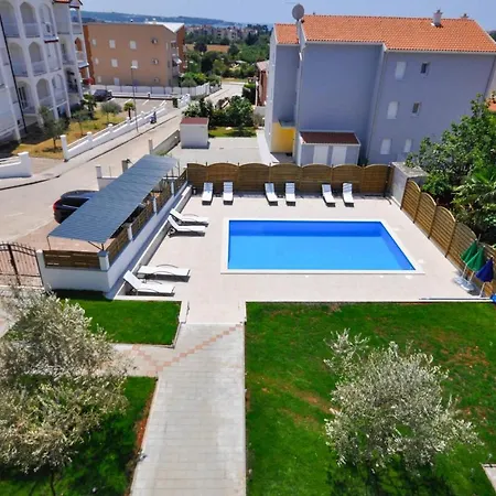 3 Bedroom Gorgeous In Novigrad * Novigrad Istria
