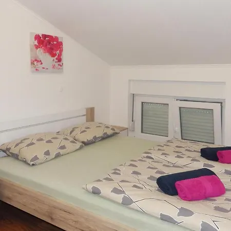 3 Bedroom Gorgeous In Novigrad Novigrad Istria